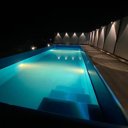 Le Poshe Beachview - Tie Hotels & Resorts Пондичери Екстериор снимка